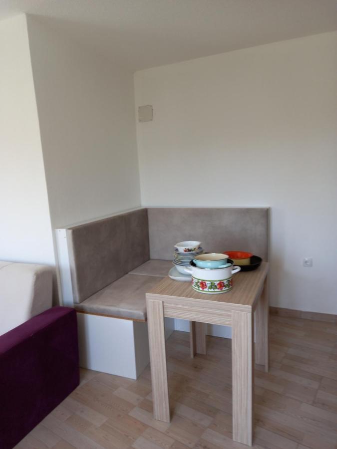 Md Apartmani Čanj Εξωτερικό φωτογραφία
