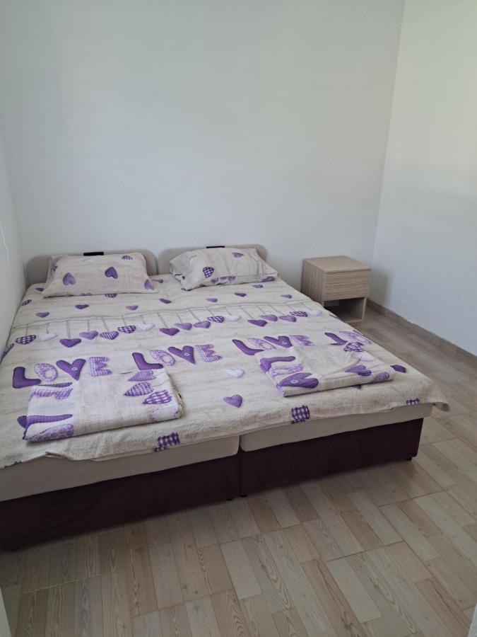 Md Apartmani Čanj Εξωτερικό φωτογραφία